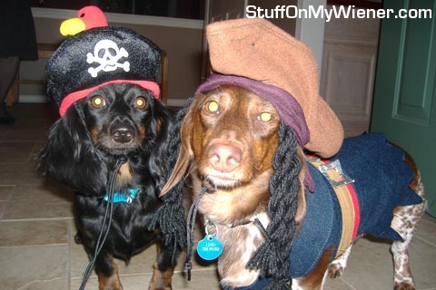 Reagan and Bella as pirates.